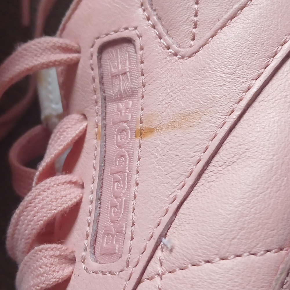 Reebok Classics - Picture 6 of 10